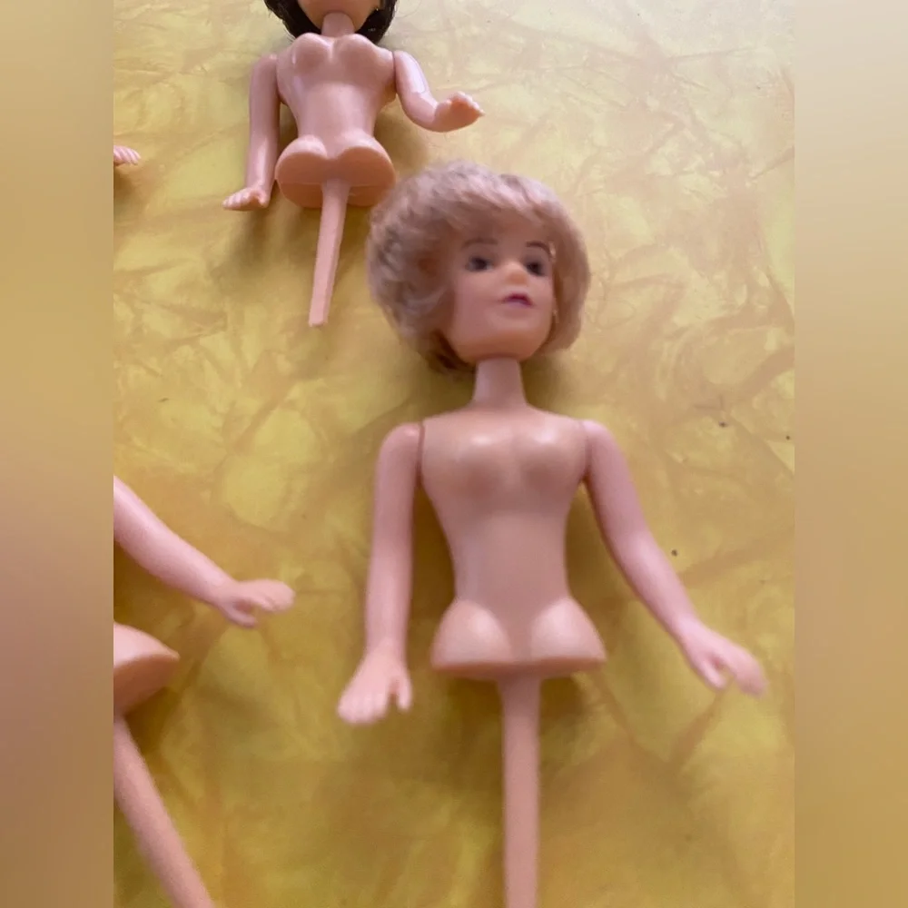 Vintage Wilton Doll Toppers - Picture 3 of 10